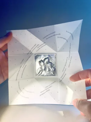 Poème origami Le ventre